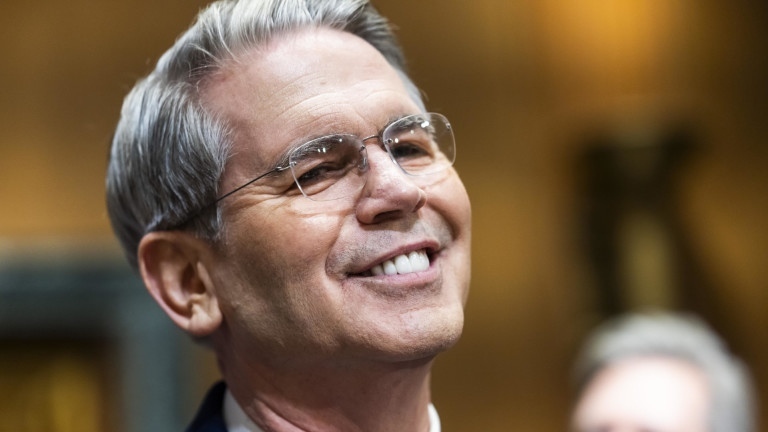 Скот Бесент уверен в решение за Гренландия, успокоява \