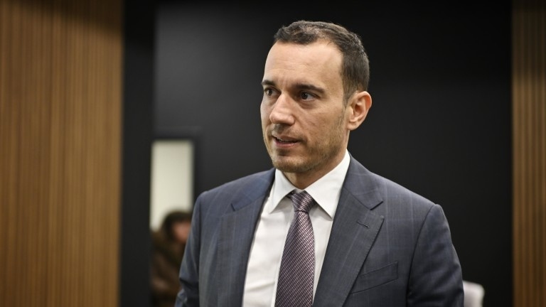 Терзиев: Съвсем скоро картата за градски транспорт ще може да бъде в телефона ви