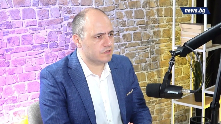 Боян Балев: Ако Радев и БСП имат общо над 120 мандата, България излиза от политическата криза