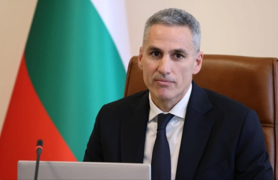 Гюров: 1,6 млн. пенсионери ще получат 20 или 50 евро като великденска добавка